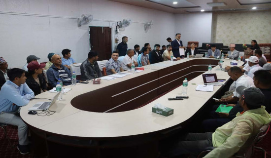 घुस रकमसहित इन्जिनियर डाँगी पक्राउ