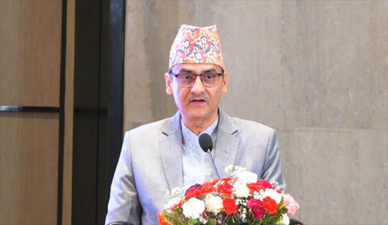 गणतन्त्र संस्थागत गर्न राजनीतिक स्थिरता आवश्यक