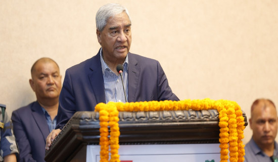 लोकतान्त्रिक आन्दोलनमा स्वर्गीय नेता डंगोलको भूमिका अविस्मरणीयः सभापति देउवा