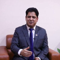 दस कलाकारको विचार सम्बन्ध