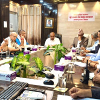 विकास गाउँमा मान्छे सहरतिर