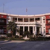 दलित केन्द्रद्वारा गैरदलितलाई घर