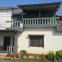 रेलमार्ग सर्भे गर्न आएको टोलीको गाडीमा आगजनी