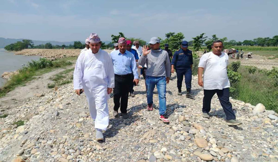 नारायणीले कटान गर्न सक्ने ठाउँमा तटबन्ध बनाउन सांसद कार्कीको आग्रह