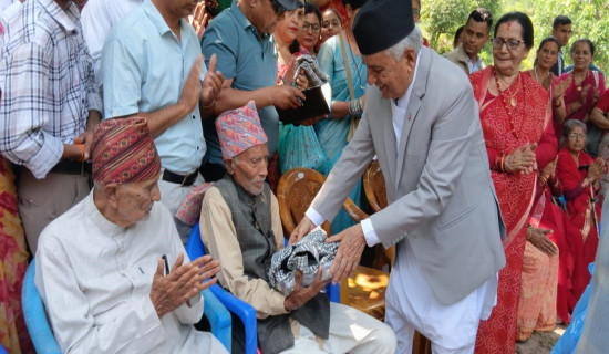 राष्ट्रपति पौडेलद्वारा ज्येष्ठ नागरिकलाई सम्मान