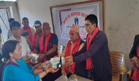 पर्वतको फलेबासमा ‘आमा-बा स्वास्थ्य कार्यक्रम’ सुरु