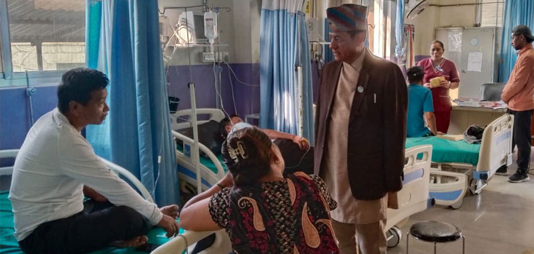 अस्पतालमा निरीक्षण