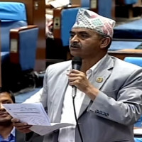 सामुदायिक विद्यालयमा छोराछोरी भर्ना गर्ने अभिभावकको निःशुल्क स्वास्थ्य बिमा