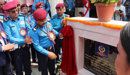कानुन अनुसारको काम गर्न प्रहरी महानिरीक्षक थापाको निर्देशन