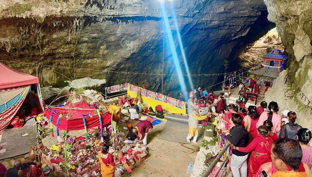 धार्मिक क्षेत्रको रूपमा विकास हुँदै पार्वती गुफा