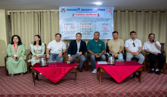 मिस्टर महानगर बडिबिल्डङ असारमा