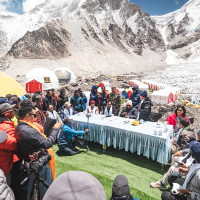 उद्योगमन्त्री भण्डारीद्वारा कोलकत्ता पोर्टको अवलोकन