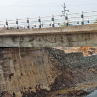 विद्यालयलाई रेडक्रसको सहयोग