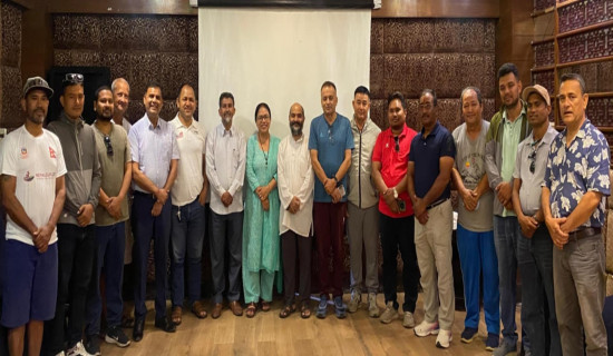 सरकारले धान खरिद नगर्दा सस्तोमा बिक्री गर्न किसान बाध्य