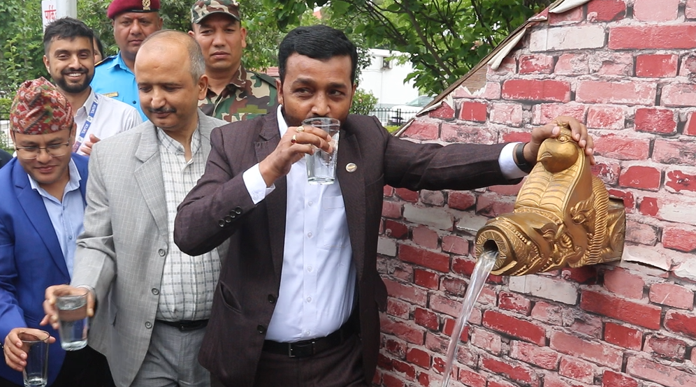 सिंहदरबारमा मेलम्चीको पानी वितरण सुरु