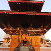 मुग्लिन पोखरा सडक : दमौली बजारस्थित बागबजार खण्डमा दोस्रो चरणको कालोपत्र सुरु