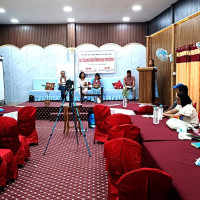 मनमोहन अधिकारीको आदर्शलाई व्यवहारमा उतार्न सके राजनीतिप्रति भरोसा बढ्छ : पूर्वराष्ट्रपति भण्डारी