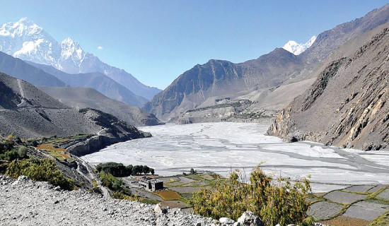 हिउँ बग्ने कालीमा गेग्य्रानको बाढी