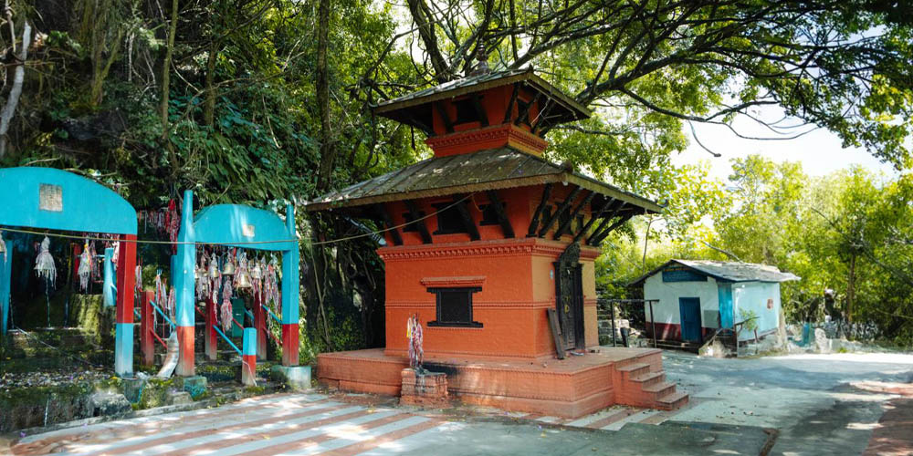 धार्मिक पर्यटकीय गन्तव्य बन्दै मालिका मन्दिर