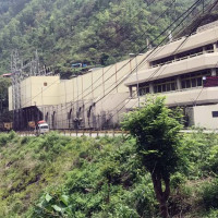 प्रधान न्यायाधीश राउतद्वारा नवनियुक्त गभर्नरमा डा. पौडेललाई शपथ