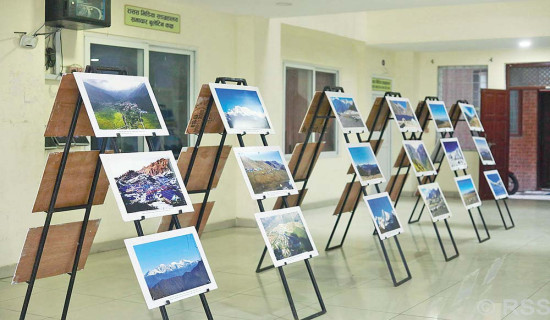 हिमालका तस्बिर प्रदर्शनी