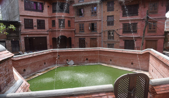 गहिटीसँगैको आकर्षण पोखरी