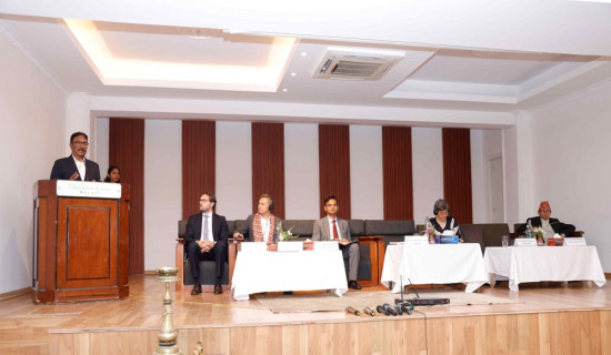 नेपाली श्रमिकलाई गन्तव्य देशले स्थानीय नागरिक सरह अधिकार दिनुपर्छः श्रममन्त्री