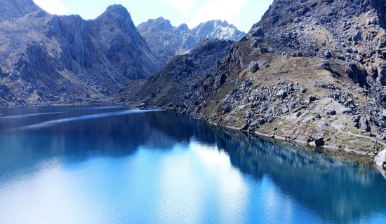धार्मिक तीर्थस्थल गोसाइँकुण्ड