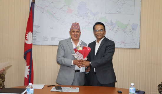 योजना आयोगका उपाध्यक्ष र राष्ट्र बैङ्कका गभर्नरबिच भेट