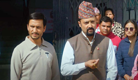 ‘अहिले सङ्गीतमा धेरै प्रतिस्पर्धा छ’