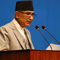 मकै खेतीमा व्यस्त नवलपुरका किसान (फोटो फिचर)