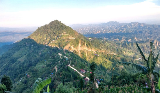 इलामको माङसेबुङ (लारुम्बा) गाउँ