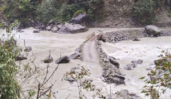 मर्स्याङ्दी नदीको सतह बढेपछि स्थानीय चिन्तित