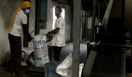 आँखाको ज्योति फर्किएपछि बुढापाका खुसी
