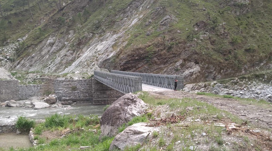 आर्थिक अभावले थन्कियो बेलिब्रिज