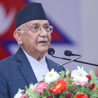 उच्च घरानाका लागि विलासिताका सावर उत्पादन
