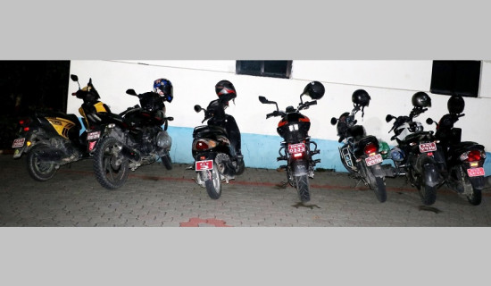 बढी भाडा लिने आठ राइडरलाई कारवाही