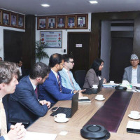 फिल्मलाई विदेश जाने भिसा नबनाऔं : प्रकाश सायमी