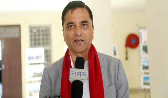 संवैधानिक आयोग धेरै भए, पुनरावलोकन गर्न जरुरी छ : योगेशकुमार भट्टराई