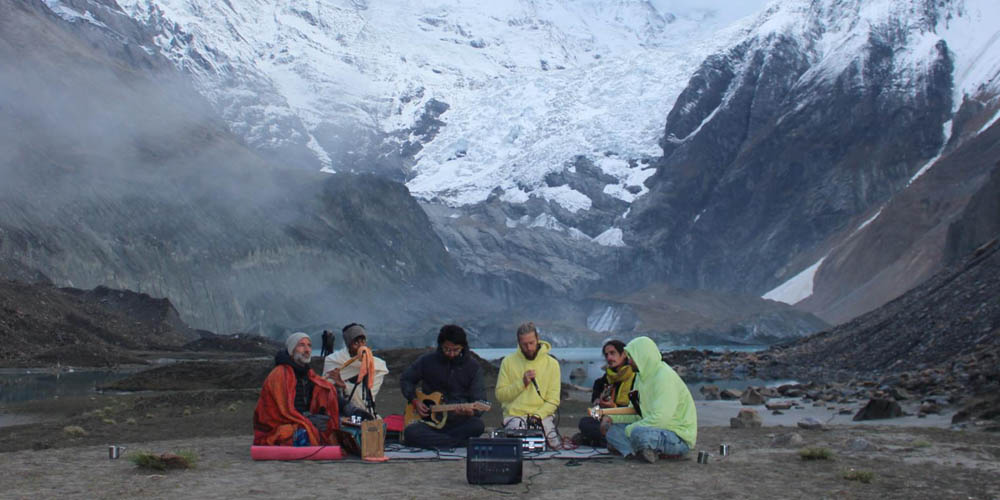 अन्नपूर्ण हिमालको आधार शिविरमा गुञ्जियो ‘फ्रान्सेली सङ्गीत’