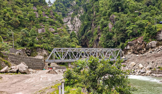 बरुण नदीको पुल निर्माण अलपत्र