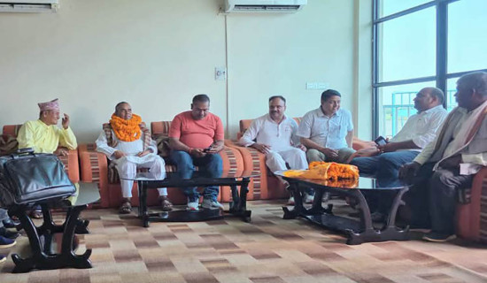 जिल्लाको अधिवेशन गराउन उपेन्द्र यादव नेपालगन्जमा