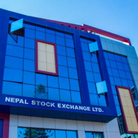 सेयर बजार :  लाइनदेखि अनलाइनसम्म
