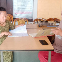 सरस्वती पूजाका लागि चिटिक्क पारिएका मूर्ति