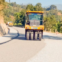 व्यावहारिक ज्ञान सिक्दै विद्यार्थी