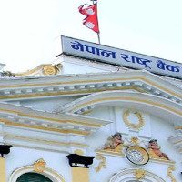 बस र म्याजिक ठोक्किँदा एकको मृत्यु, आठ घाइते