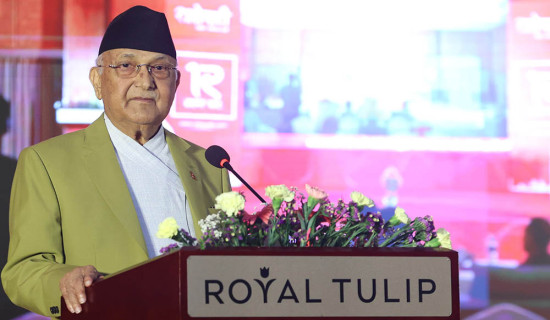 पत्रकारिताले सकारात्मक चेतका साथ समाजलाई बाटो देखाउनुपर्छ : प्रधानमन्त्री ओली