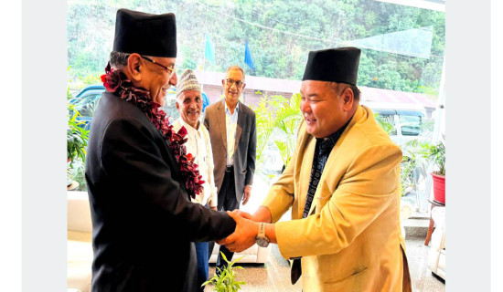 नयाँ शक्तिका नेता माओवादीमा प्रवेश