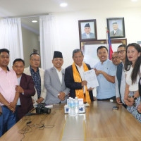 मतपपत्रमा छापैछाप !