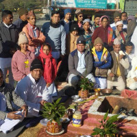 एकै परिवारका छ जनाले गरे मकालु हिमाल आरोहण